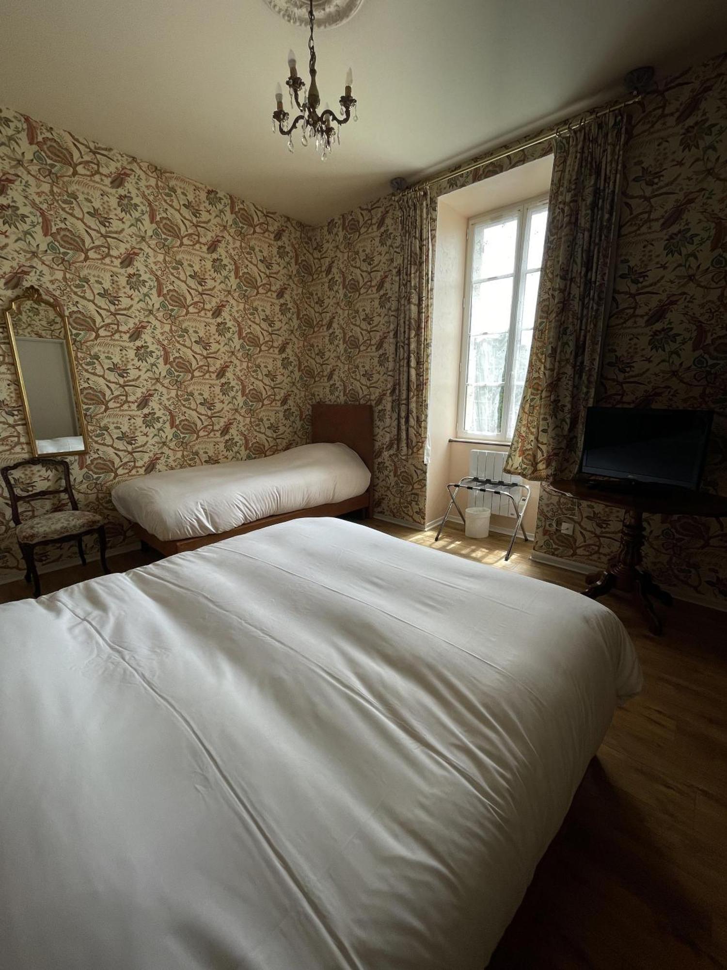Chateau De La Berchere Nuits-Saint-Georges Rom bilde